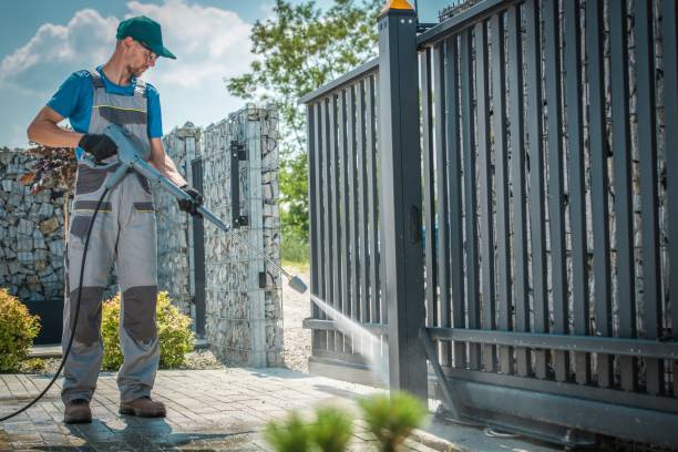 Best Fence Cleaning  in Montauk, NY