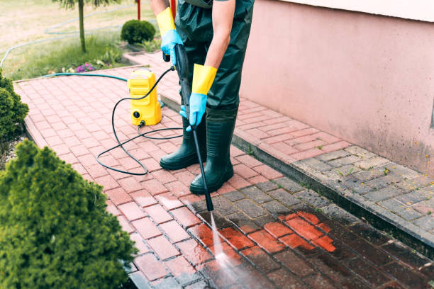 Best Driveway Pressure Washing  in Montauk, NY